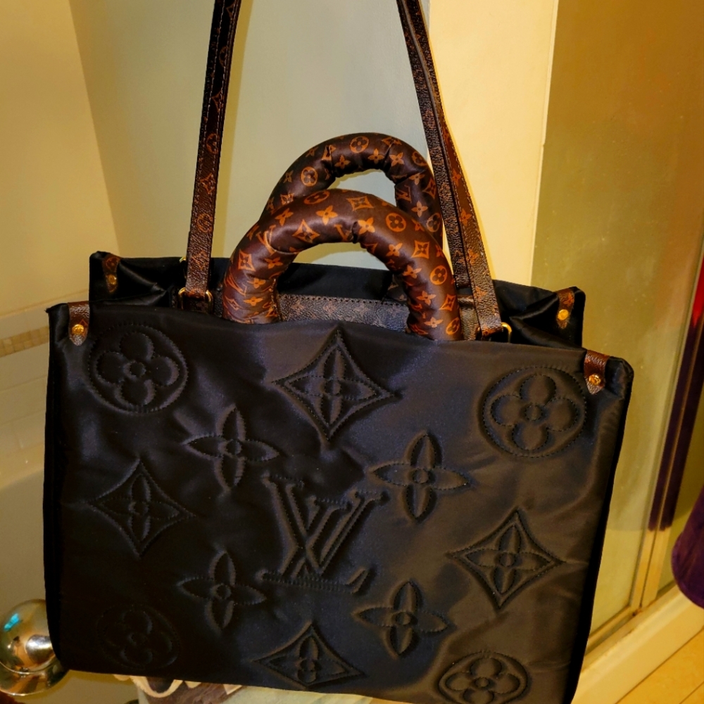 Louis vuitton Satin Tote